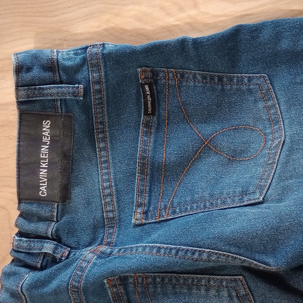 Jeans - Picture 3 of 4